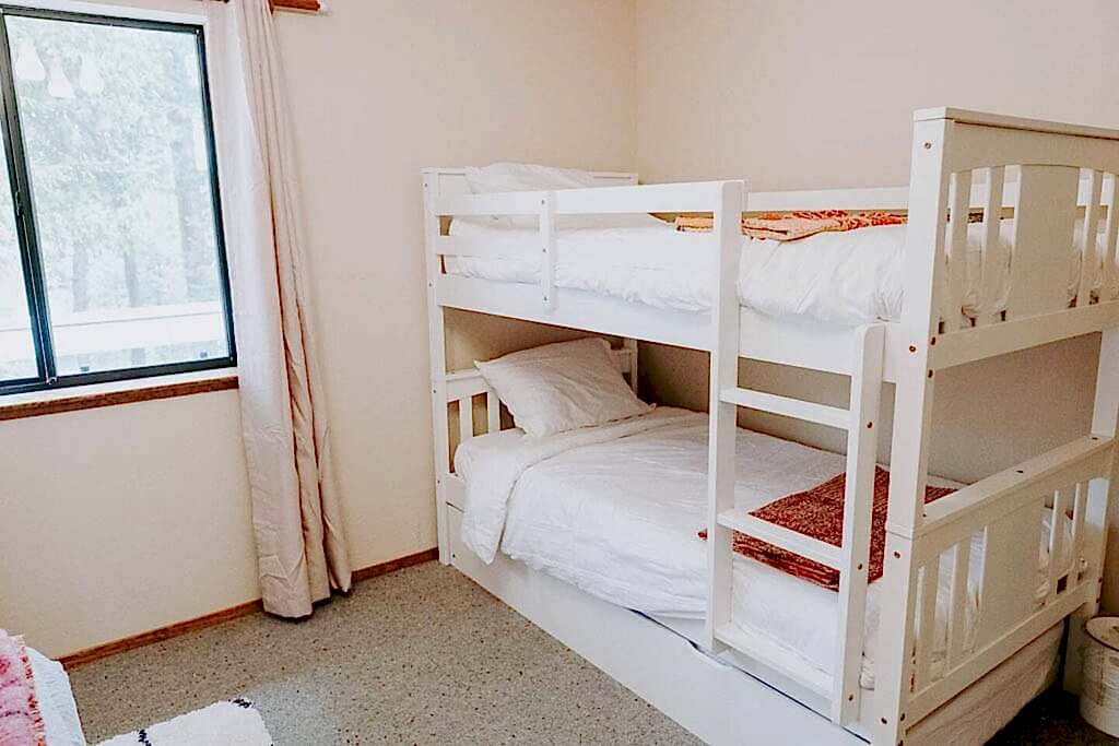 bunk bed
